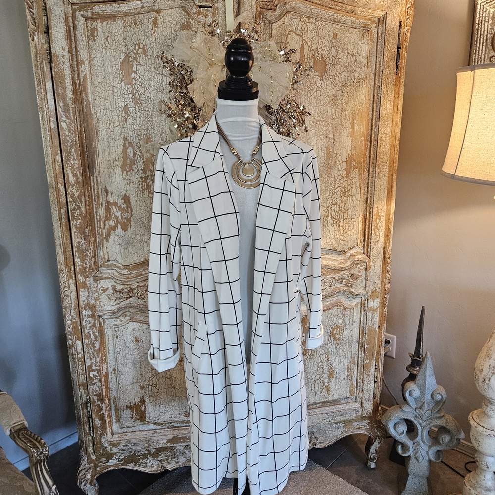 MELLODAY Monochrome Checkered Blazer - Picture 6 of 10